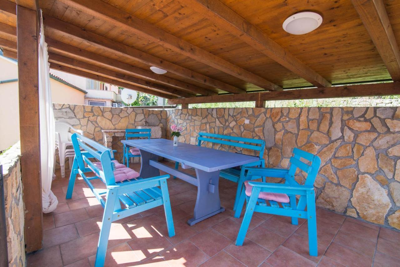 Ivana C6 Veli Lošinj المظهر الخارجي الصورة
