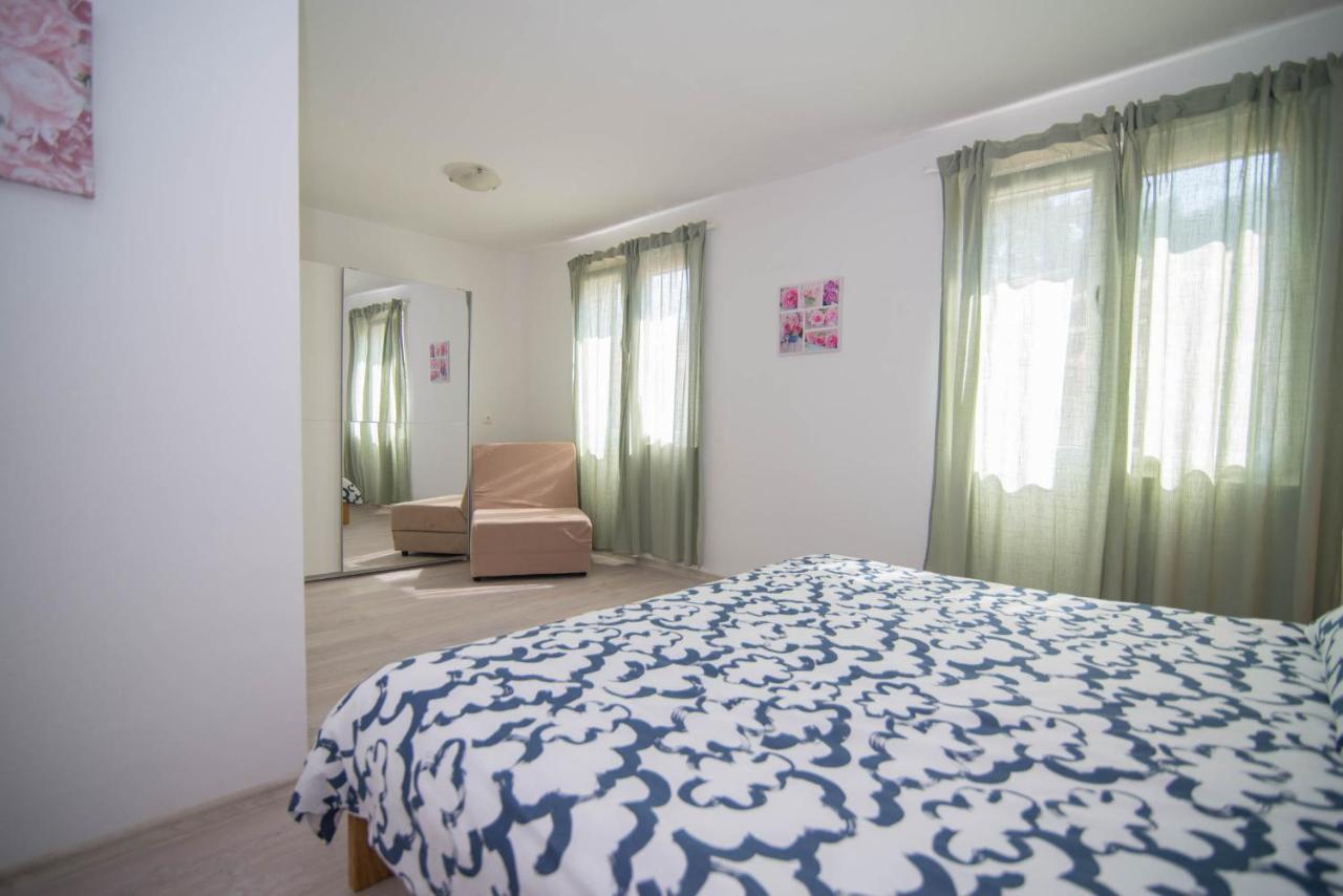 Ivana C6 Veli Lošinj المظهر الخارجي الصورة